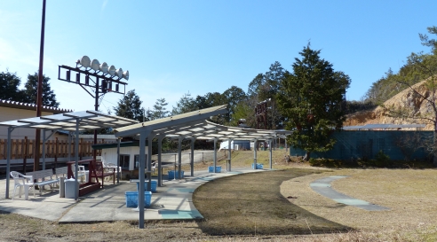 施設案内 — クレー6種目、ライフル100mの総合射撃場